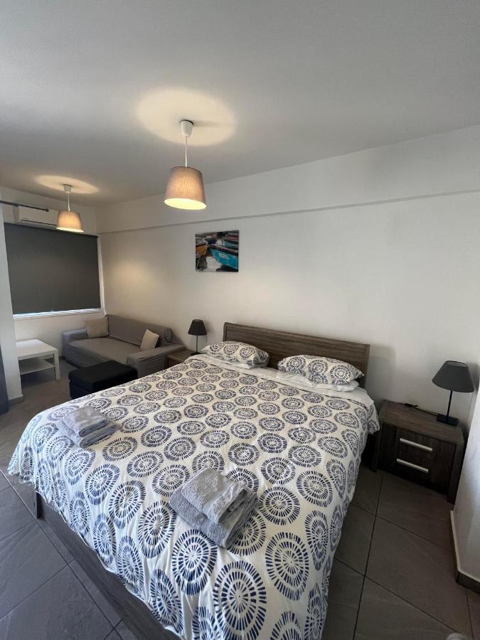 Polyxeni Hotel Apartments Limassol Luaran gambar